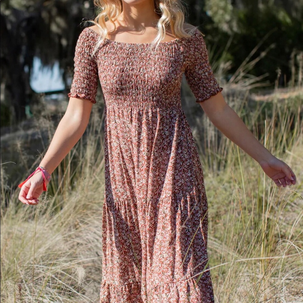 This Brand New (W/O Tags) Daisy MIDI Dress by Natural Life is THE cutest ever!